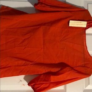 Three-quarter length shirt